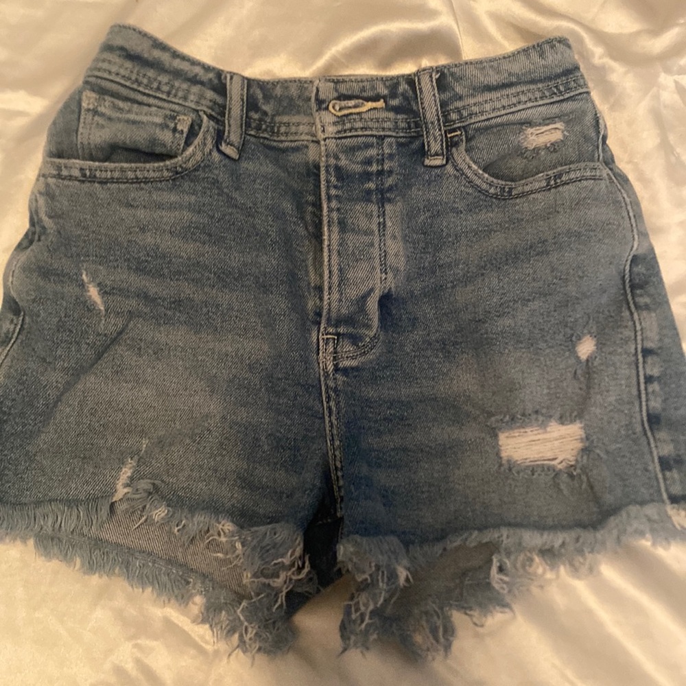 Jean shorts from Hollister, high rise mom shorts.